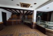 Local comercial en venta con 72m² en Tarrasa, Carrer de Prat de la Riba foto