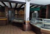 Local comercial en venta con 72m² en Tarrasa, Carrer de Prat de la Riba foto