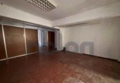 Local comercial
en venda
amb 90m² a Santa Perpètua de Mogoda, Carrer Vidal Barraquer foto
