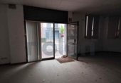 Nave en venta con 271m² en Manlleu, Carrer del Bisaura foto