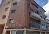 129m² locaux commerciaux pour vente à Manresa, dans le quartier de Sagrada Família, Carrer de la Maria Aurèlia Capmany photo