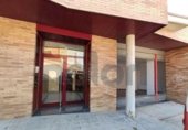 95m² commercial premises for sale in Roda de Ter, Carrer de Ferran Alsina photo