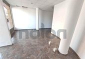 95m² commercial premises for sale in Roda de Ter, Carrer de Ferran Alsina photo
