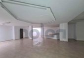 Local comercial
en venda
amb 175m² a Rubí, Avinguda de la Llana foto