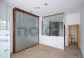 136m² locaux commerciaux pour vente à Viladecans, Carrer Guifré el Pilós photo