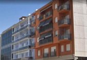 Local comercial en venta con 344m² en Figueras, Carrer de Joan Arderius foto