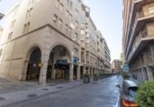 Oficines
en venda
amb 500m² a Granada, a la zona de La Manigua, Calle Navas foto