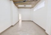 67m² locaux commerciaux pour vente à Séville, dans le quartier de Bellavista photo