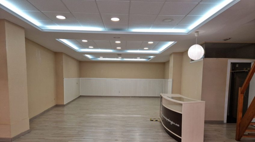 Local comercial