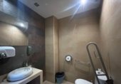 Local comercial en venta con 232m² en Marbella foto