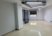 70m² bureau pour location à Albacete photo