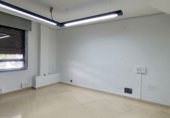 70m² bureau pour location à Albacete photo