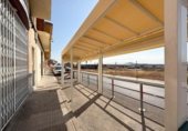 Restaurante en venta con 171m² en Puebla de Vallbona, Calle Doctor Fleming foto