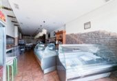 Restaurante en venta con 171m² en Puebla de Vallbona, Calle Doctor Fleming foto