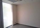 Local comercial
en venda
amb 146m² a Alacant, garbinet-parque de las avenidas foto