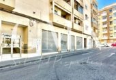 327m² locaux commerciaux pour vente à Villajoyosa, Calle Cervantes photo