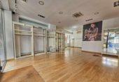 Local comercial en venta con 150m² en Cáceres, en la zona de Virgen de Guadalupe foto