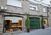 Local comercial
en venda
amb 150m² a Santiago de Compostel·la, Ensanche foto