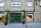 Local comercial
en venda
amb 150m² a Santiago de Compostel·la, Ensanche foto