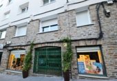 Local comercial
en venda
amb 150m² a Santiago de Compostel·la, Ensanche foto