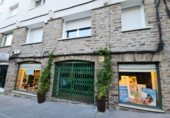 Local comercial
en venda
amb 150m² a Santiago de Compostel·la, Ensanche foto