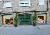 Local comercial
en venda
amb 150m² a Santiago de Compostel·la, Ensanche foto