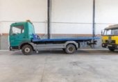 570m² warehouse industrial for sale in Loja, Calle Vistahermosa photo