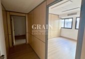 272m² bureau pour location à Albacete photo
