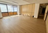 272m² bureau pour location à Albacete photo