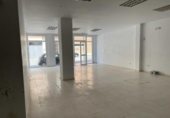 Local comercial en venta con 802m² en Coria del Río, Calle Alcalde Luis Ramírez Palma foto