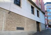 242m² commercial premises for sale in Nava, Calle de la Barraca photo