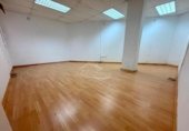 Local comercial en venta con 163m² en Arona, Avenida Ernesto Sarti foto