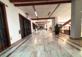 Local comercial en venta con 163m² en Arona, Avenida Ernesto Sarti foto