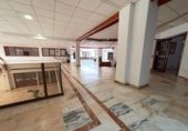 Local comercial en venta con 163m² en Arona, Avenida Ernesto Sarti foto