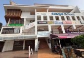 Local comercial en venta con 163m² en Arona, Avenida Ernesto Sarti foto