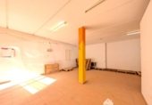 70m² locaux commerciaux pour vente à Linares, calle río guadiel, 23700 photo