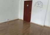35m² commercial premises for rent in Seville, in the area of Bami, Rafael salgado photo