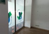 35m² commercial premises for rent in Seville, in the area of Bami, Rafael salgado photo