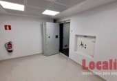 Local comercial
en venda
amb 617m² a Torrelavega, Calle Ruiz Tagle foto