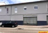 Local comercial
en venda
amb 250m² a Torrelavega foto