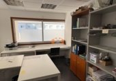 80m² office for sale in Vigo, in the area of Navia photo