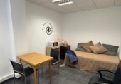 80m² office for sale in Vigo, in the area of Navia photo