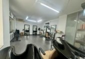 40m² salon de coiffure pour vente à Huelva, Avenida Martín Alonso Pinzón photo