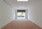 Local comercial en venta con 167m² en Alcira, Avenida Vicent Vidal foto