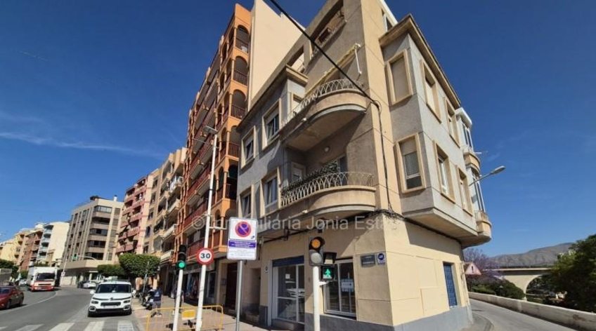 Local comercial