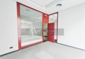 143m² offices for sale in Logroño photo