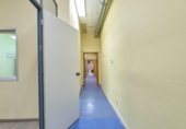 120m² commercial premises for sale in Valencia, in the area of Cabañal-Cañamelar, Calle de la Barraca photo
