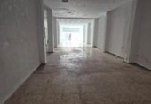 170m² locaux commerciaux pour vente à Liria, Calle Alfonso Carlos I photo
