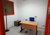 130m² commercial premises for sale in Bigastro, Calle San Joaquín photo