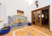 Local comercial
en venda
amb 550m² a Torrevella, Calle Caballero de Rodas foto